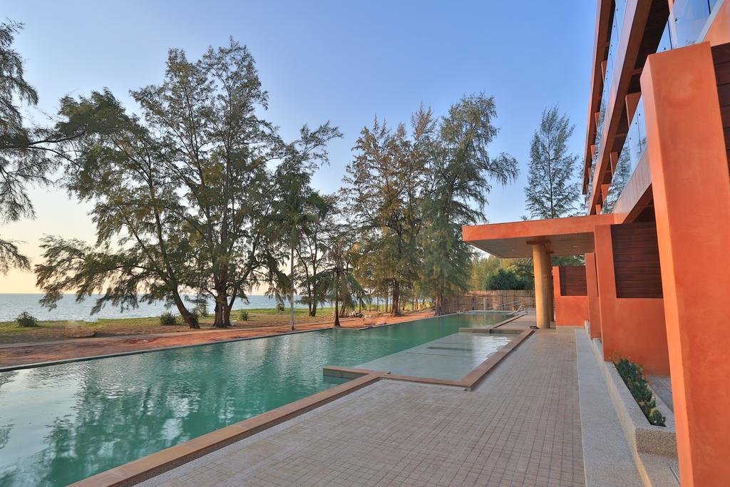 Coriacea Beachfront Boutique Phuket Resort - Sha Plus Mai Khao Exterior foto