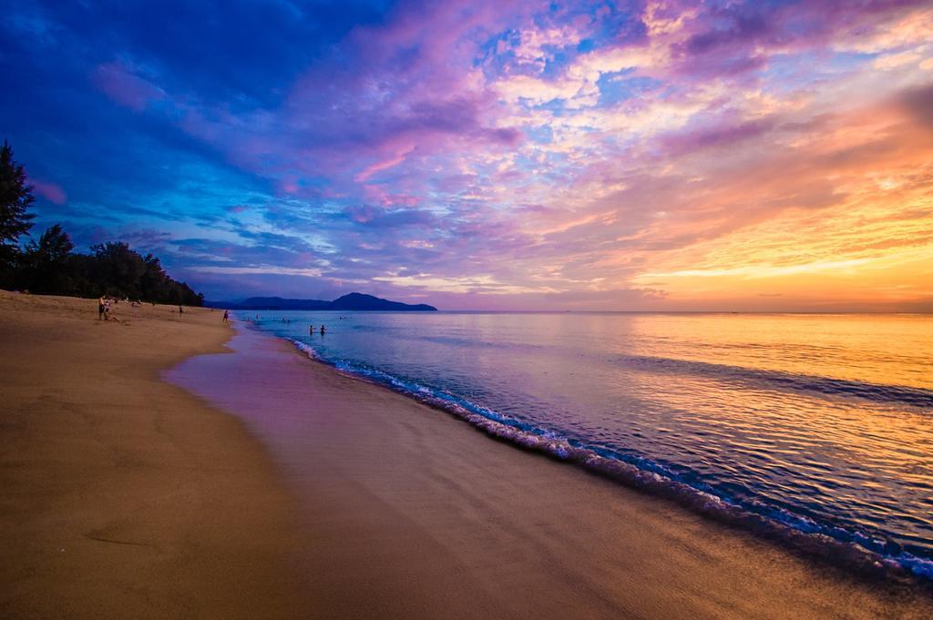 Coriacea Beachfront Boutique Phuket Resort - Sha Plus Mai Khao Exterior foto