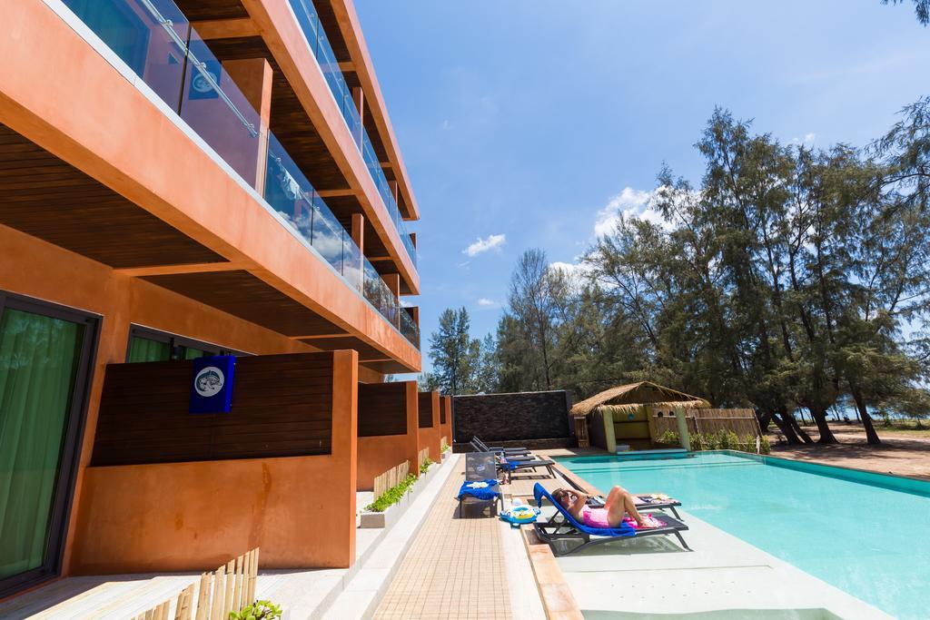Coriacea Beachfront Boutique Phuket Resort - Sha Plus Mai Khao Exterior foto
